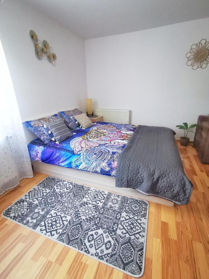1 For Rent Hotel Клуж-Напока Екстериор снимка